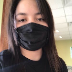 Meet your Posher, Kenia